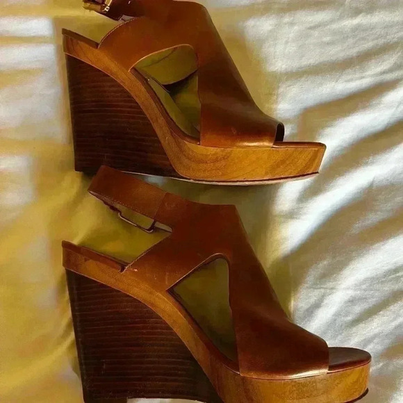 Michael Kors Size 10 Josephine Brown Wedge Sandals Luggage Tan Brown - Picture 4 of 9